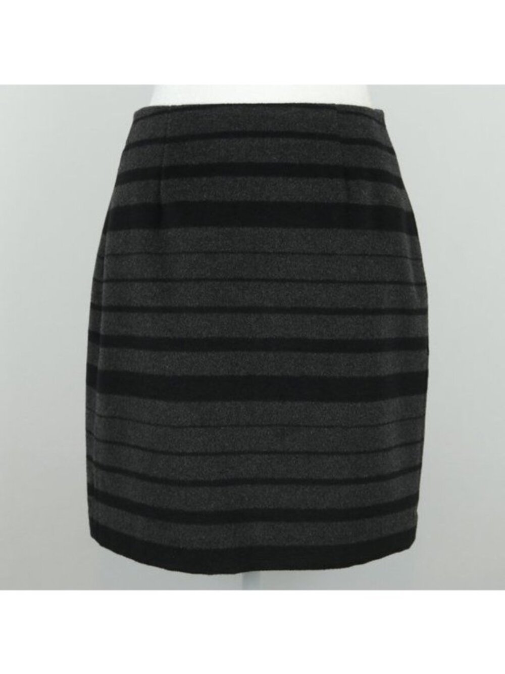 Banana Republic Women's Size 4 Black Gray Striped Woven Wool Blend Pencil Skirt